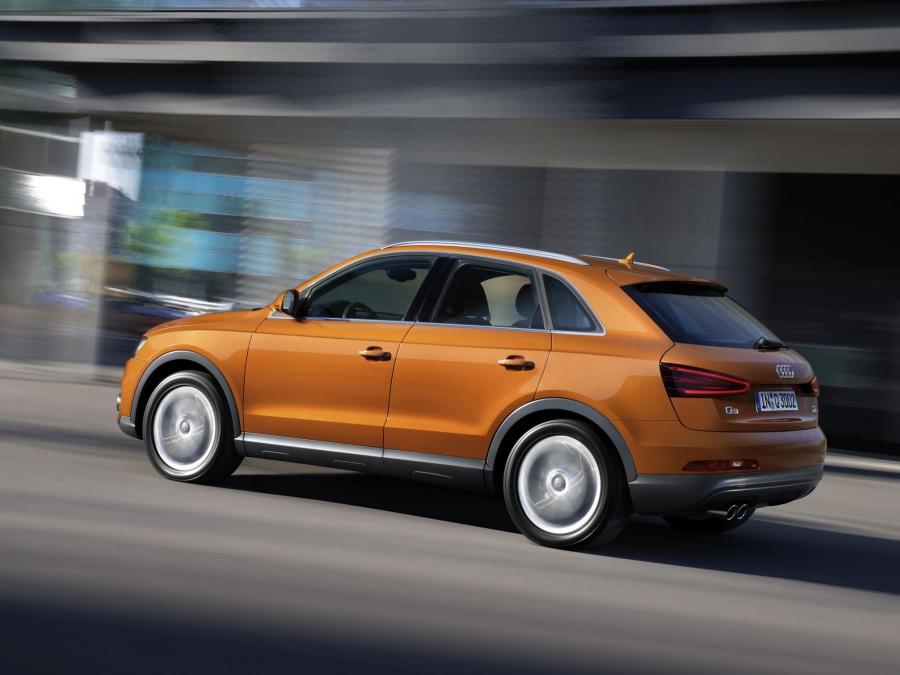  Audi Q3 2.0 TDI Quattro (8U) 2011 года  (WW) (фото 49 из 65)